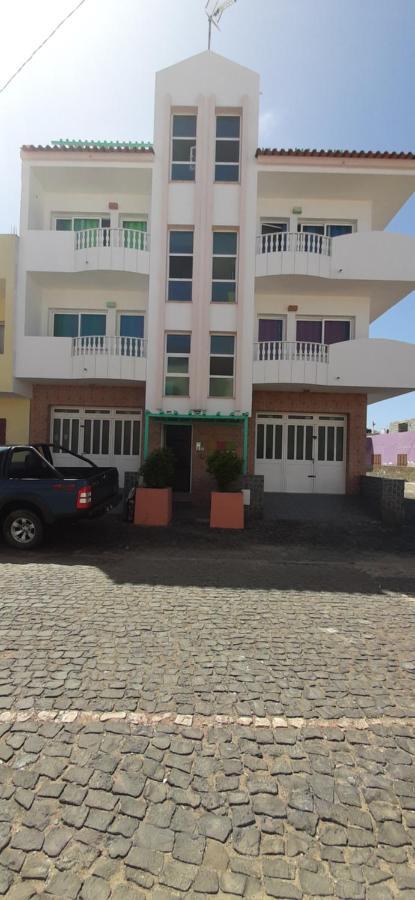 Atlantic Sal Hostel Santa Maria Exterior photo